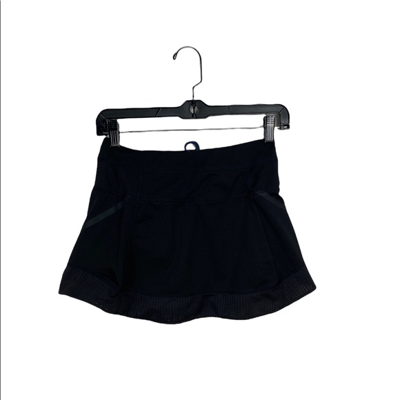 Athleta Dresses & Skirts - Black Athleta Skirt with Built-In Shorts